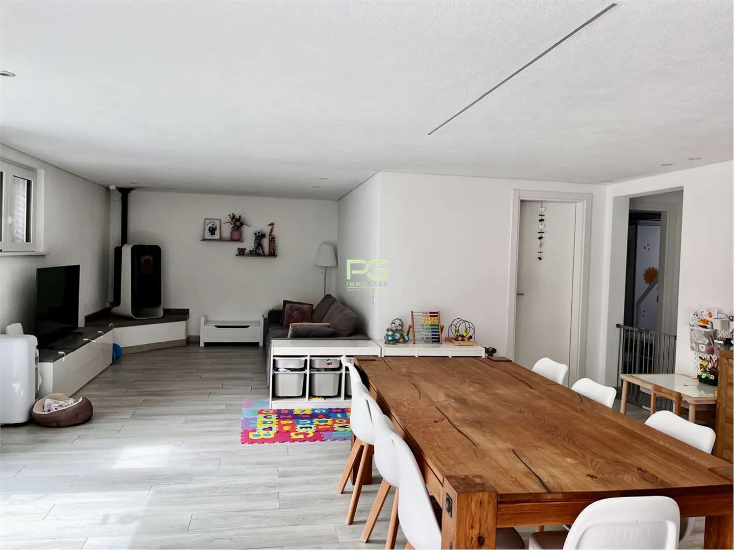 Bella casa bifamiliare a Roveredo GR - Foto 5 di 12