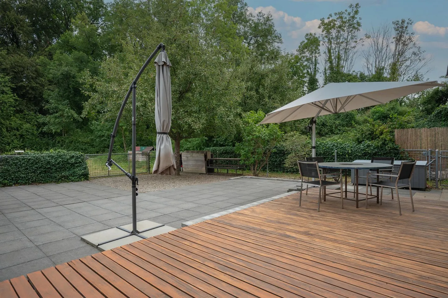 Exklusiver Loft-Traum mit 130 m² Privatgarten & 3.1 m Raumhöhe - Photo 6 of 24