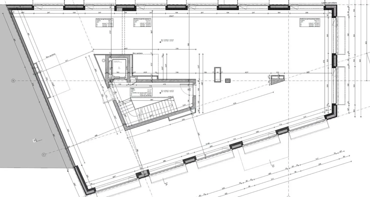 Verwaltungsflächen in einem neuen Gebäude - Foto 2 von 5