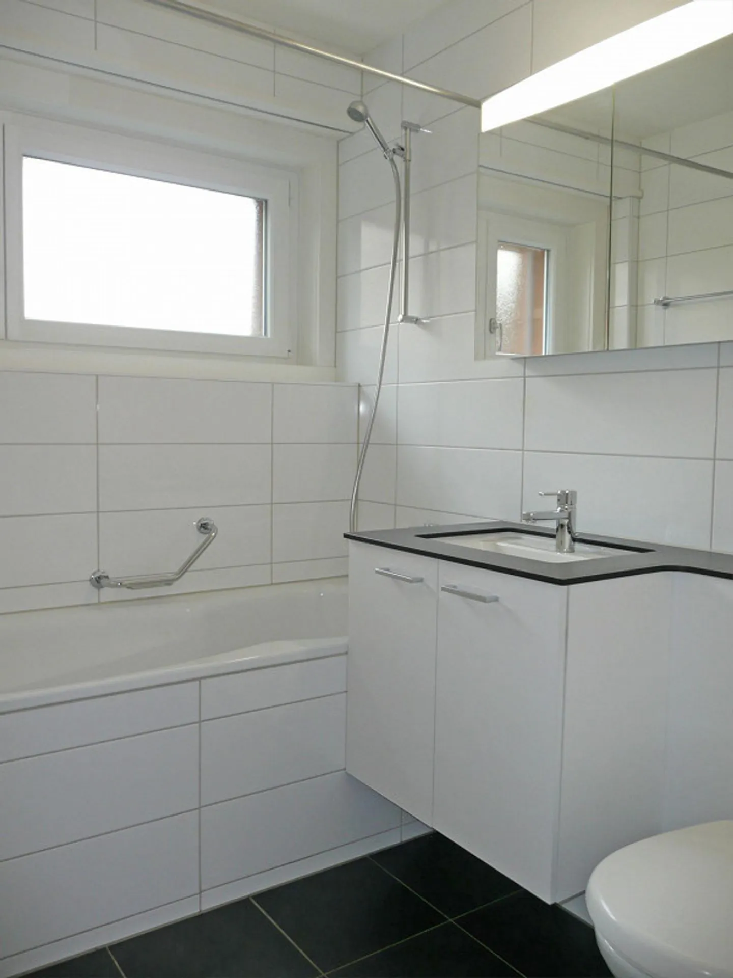 Apartment with large balcony - Limited until 30.09.2028 - Photo 7 of 7