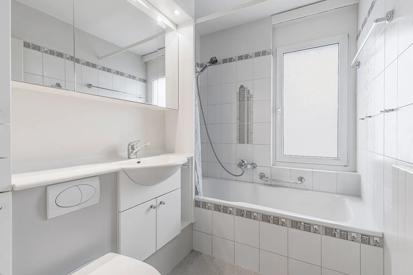Charmante Wohnung mit Galerie - Foto 4 von 6