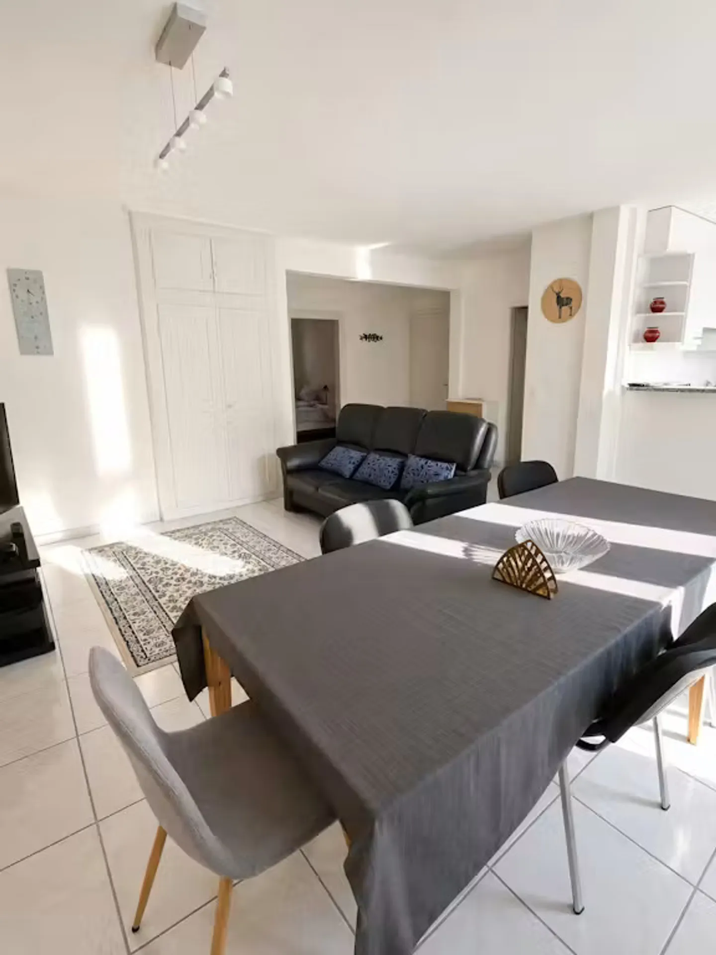 Charmante Wohnung in Zürich - Foto 1 von 10