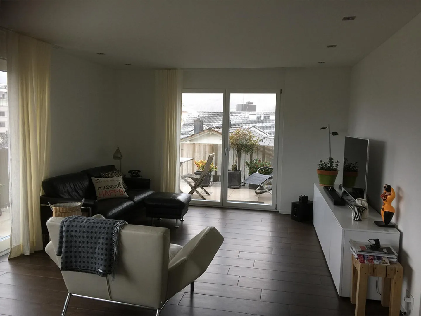 Modernes Apartment mit Terrasse - Foto 3 von 9