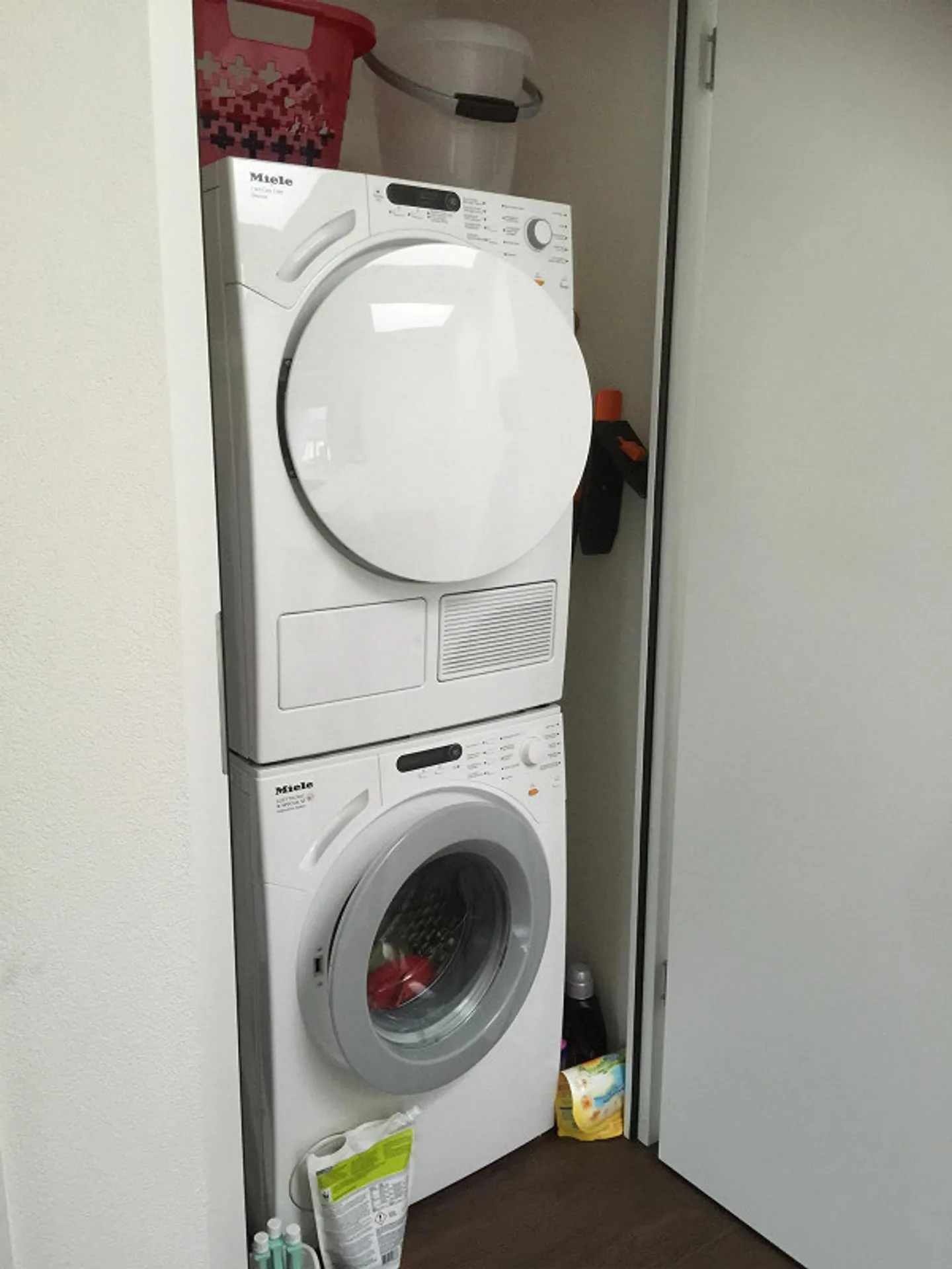 Modernes Apartment mit Terrasse - Foto 8 von 9