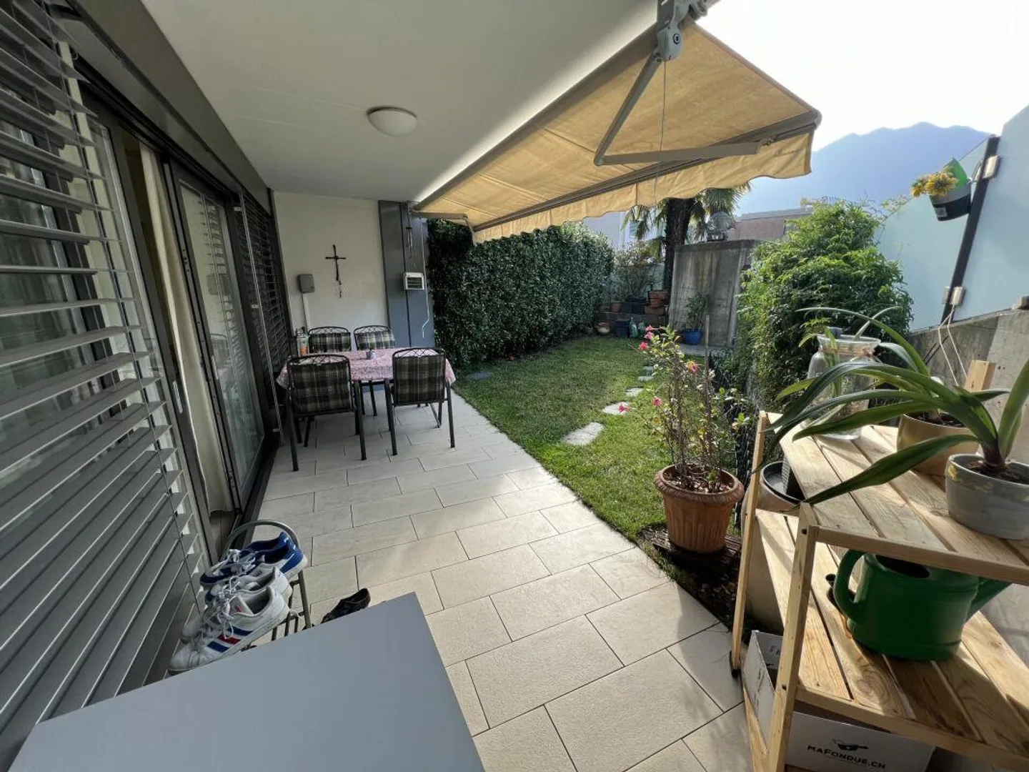 Wohnung 5.5 Zimmer mit Garten - Foto 2 von 14