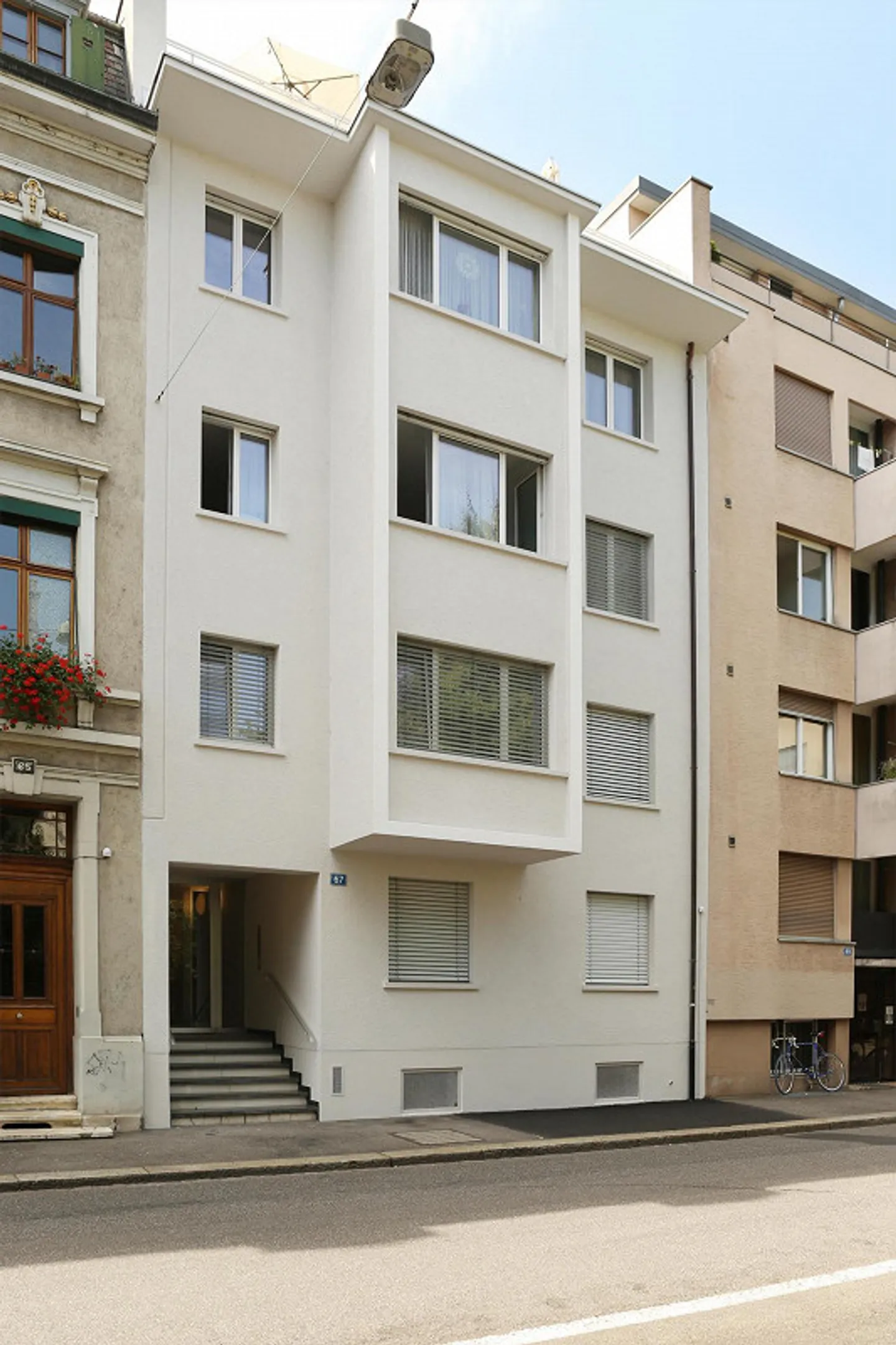 Appartamento arredato in posizione centrale e tranquilla - Foto 5 di 6