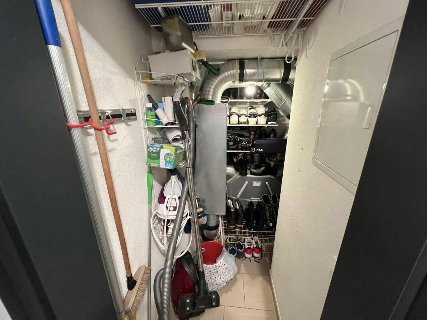 Wohnung 5.5 Zimmer mit Garten - Foto 12 von 14