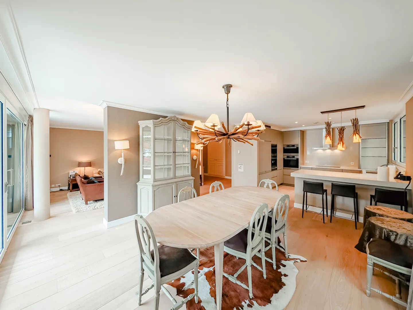 Exclusive: Sumptuous lakeside apartment in Montreux - Photo 5 of 12