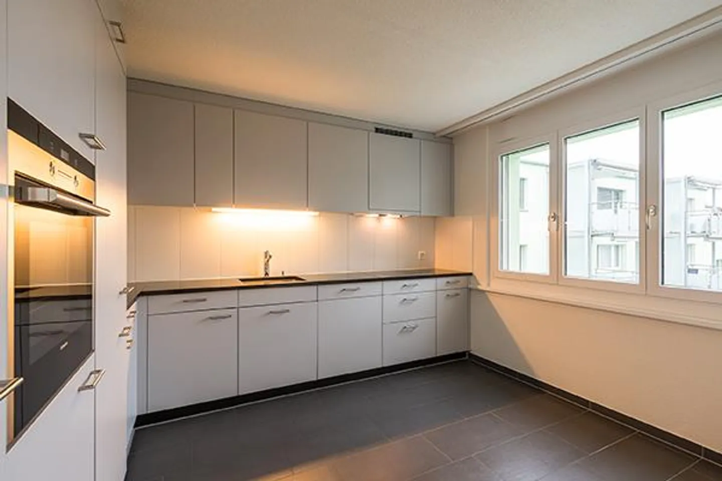 Appartement familial moderne dans un emplacement idyllique - Photo 3 sur 7