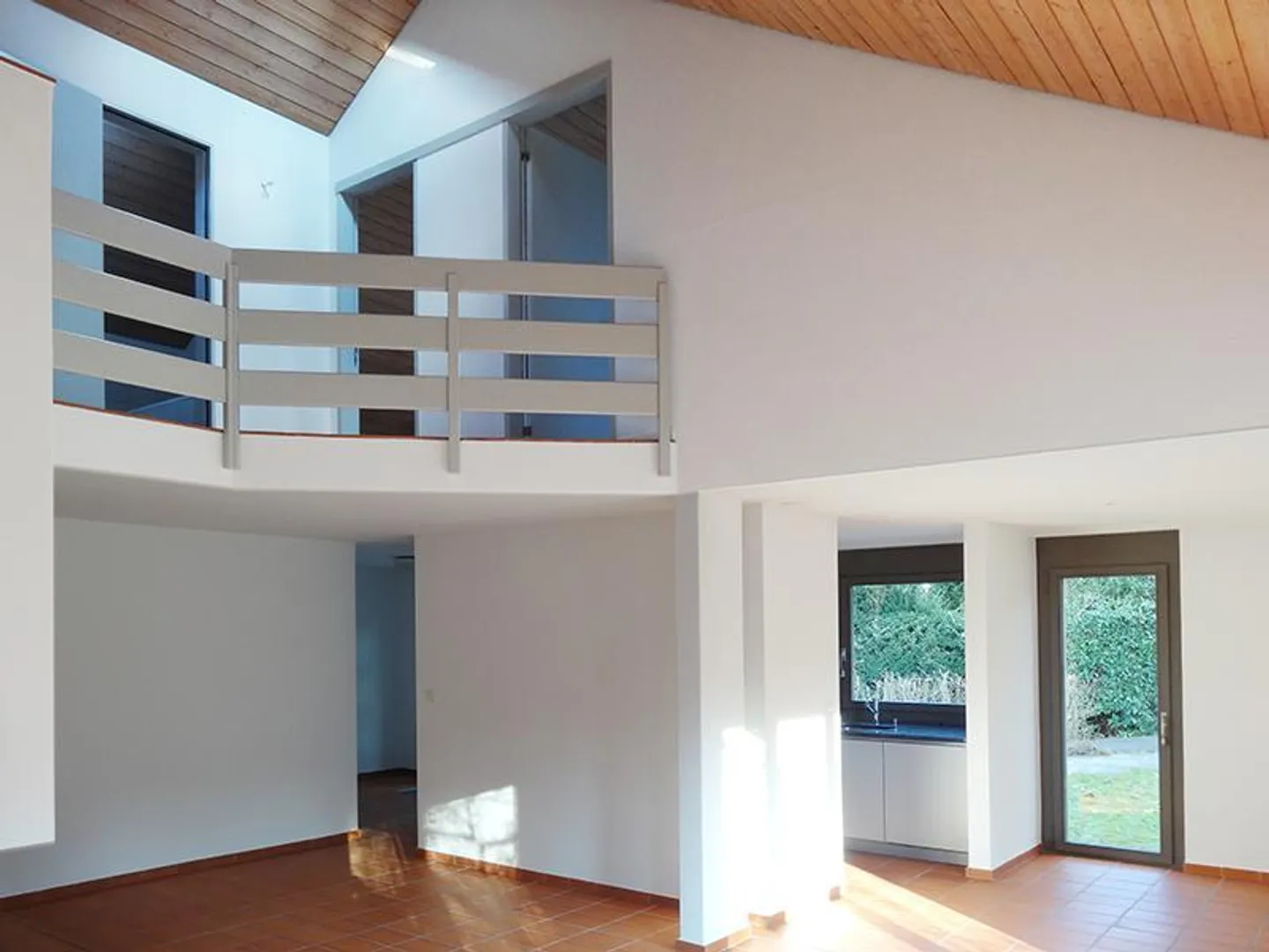 Appartement en duplex de 3,5 pièces à Maur - Définitivement un chez-soi avec caractère - Photo 2 sur 12