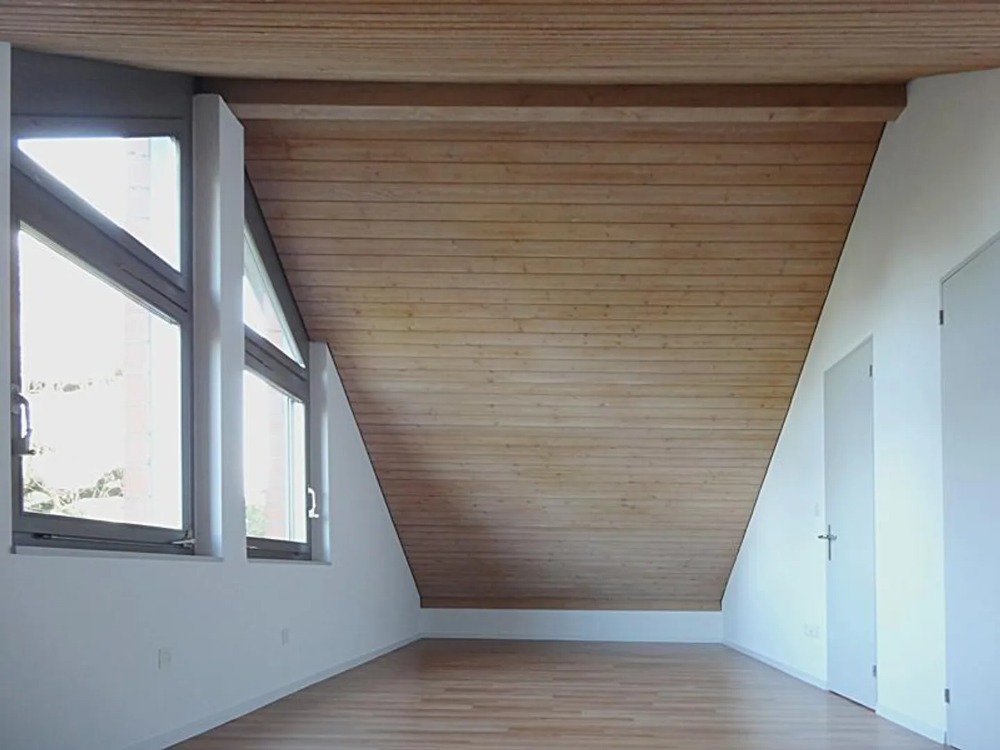 Appartement en duplex de 3,5 pièces à Maur - Définitivement un chez-soi avec caractère - Photo 11 sur 12