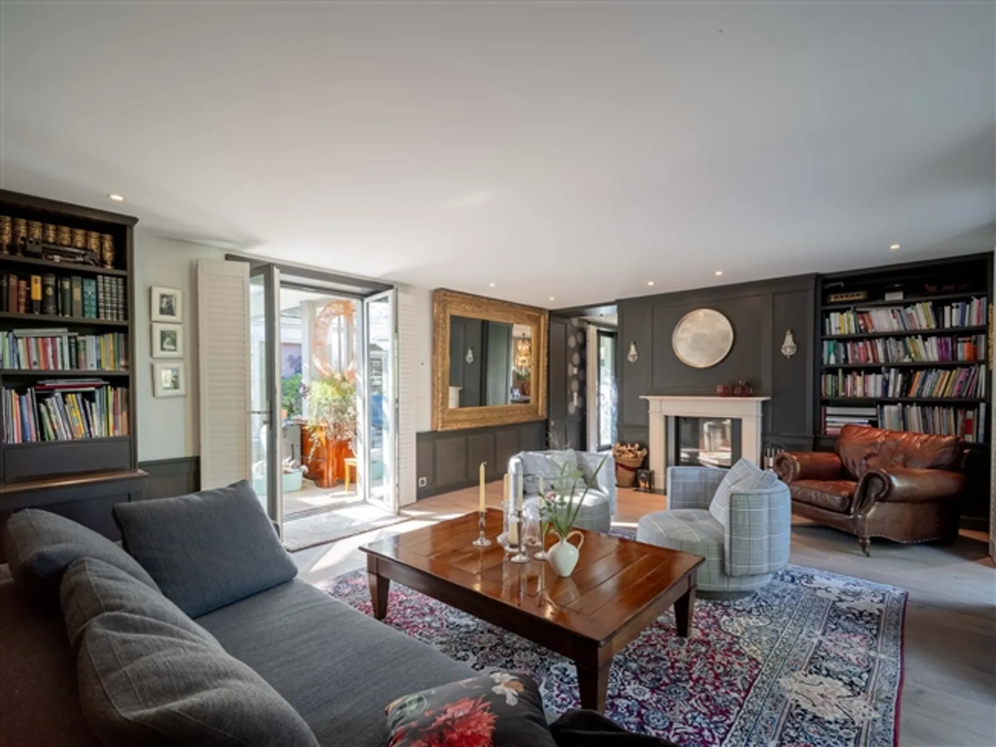 Space and Privacy Wonder with Special Style - Photo 8 of 20