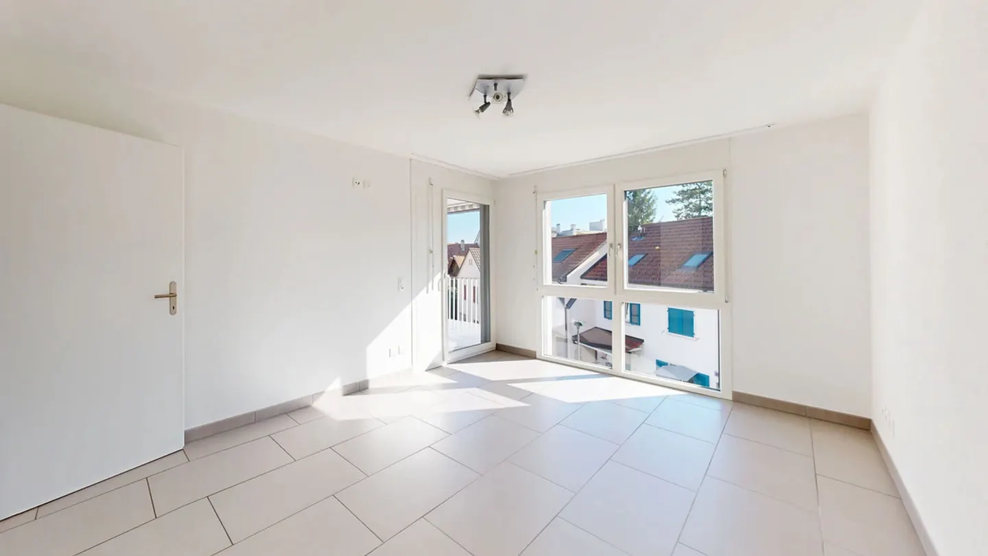 Appartement spacieux à Aesch - Photo 8 sur 17