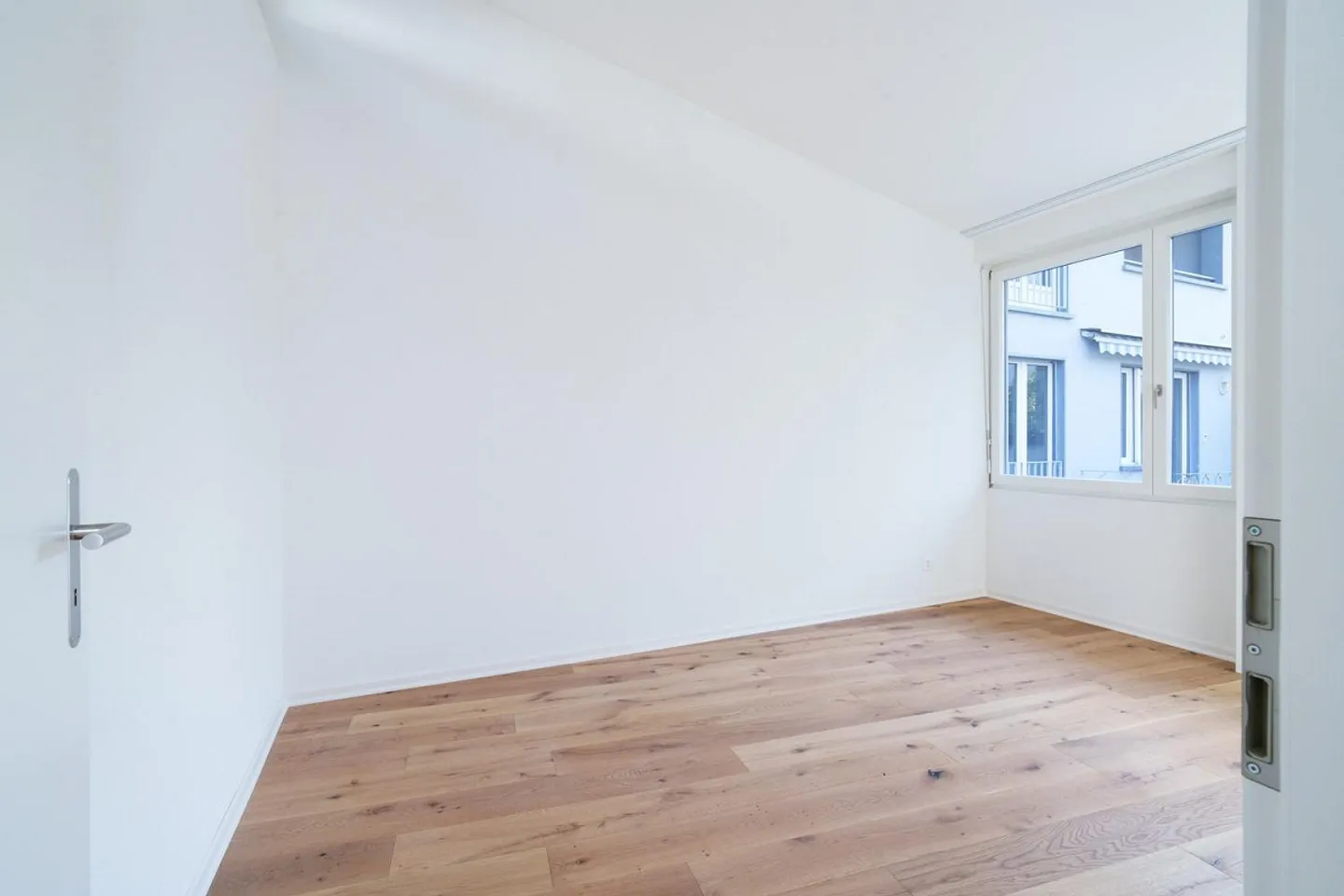 Appartement moderne et lumineux à louer, partiellement rénové ! - Photo 5 sur 9