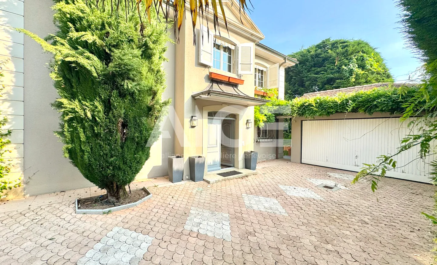 Casa Indipendente Incantevole a Collonge-Bellerive - Foto 1 di 1