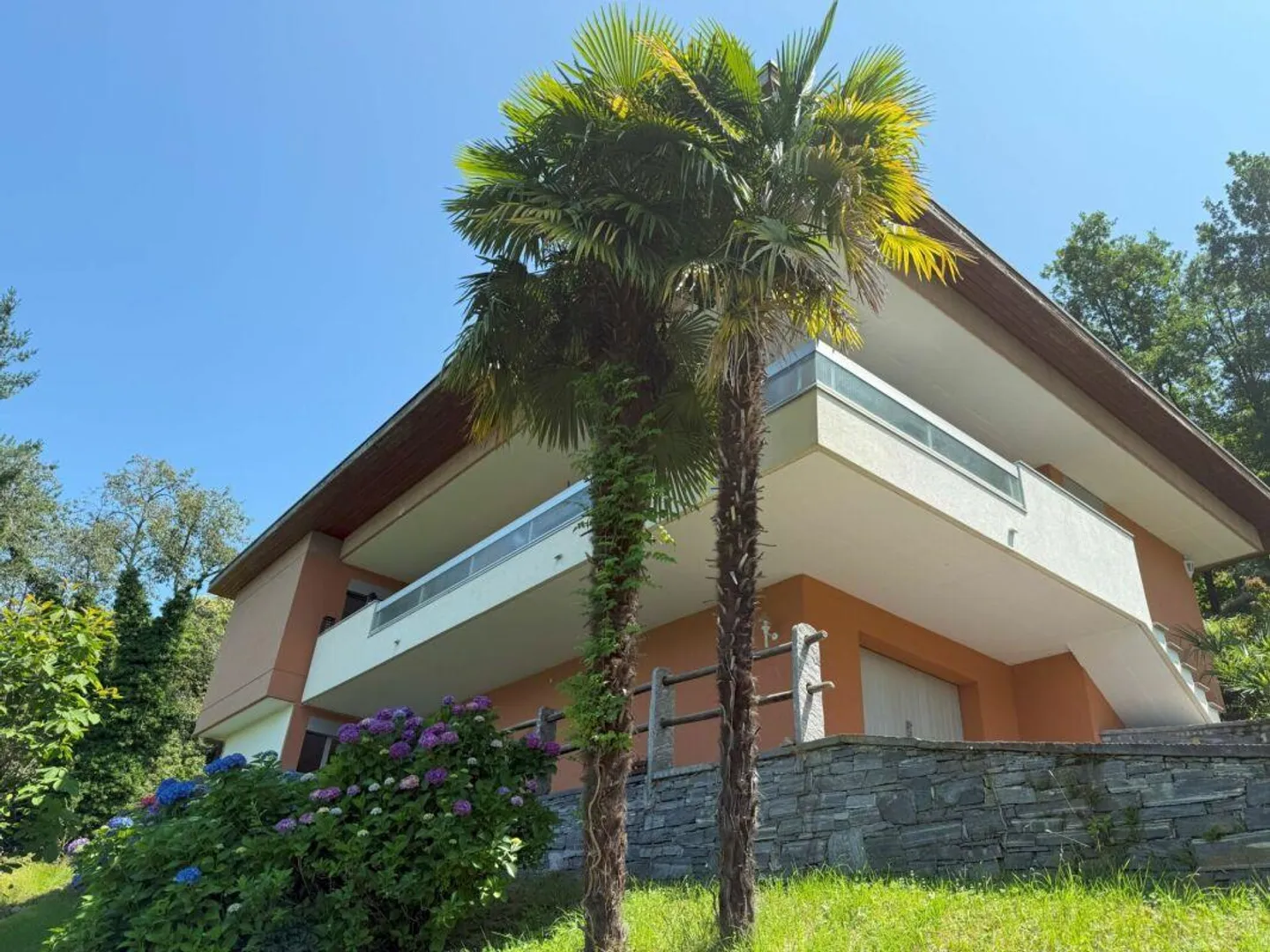 Grande proprietà con molta privacy - Foto 8 di 15