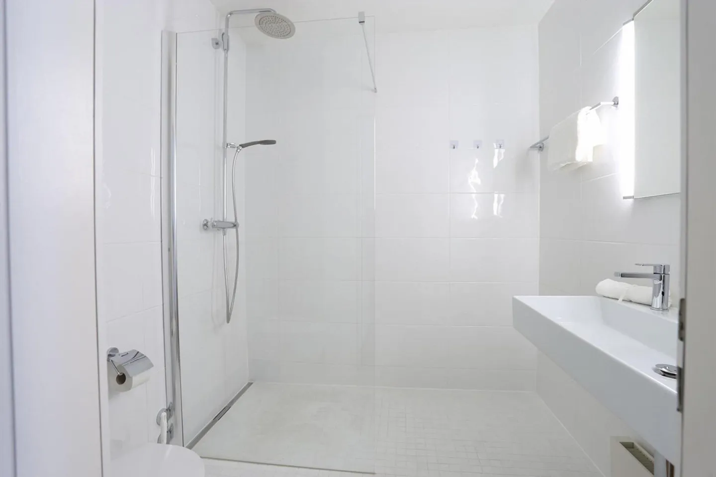 Appartement 4 pièces meublé et élégant avec balcon dans le populaire Bâle... - Photo 6 sur 7