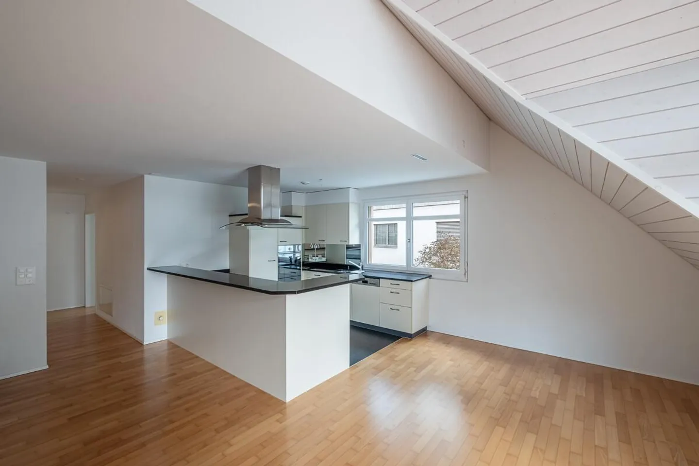 Maison lumineuse au cœur du village - Photo 9 sur 11