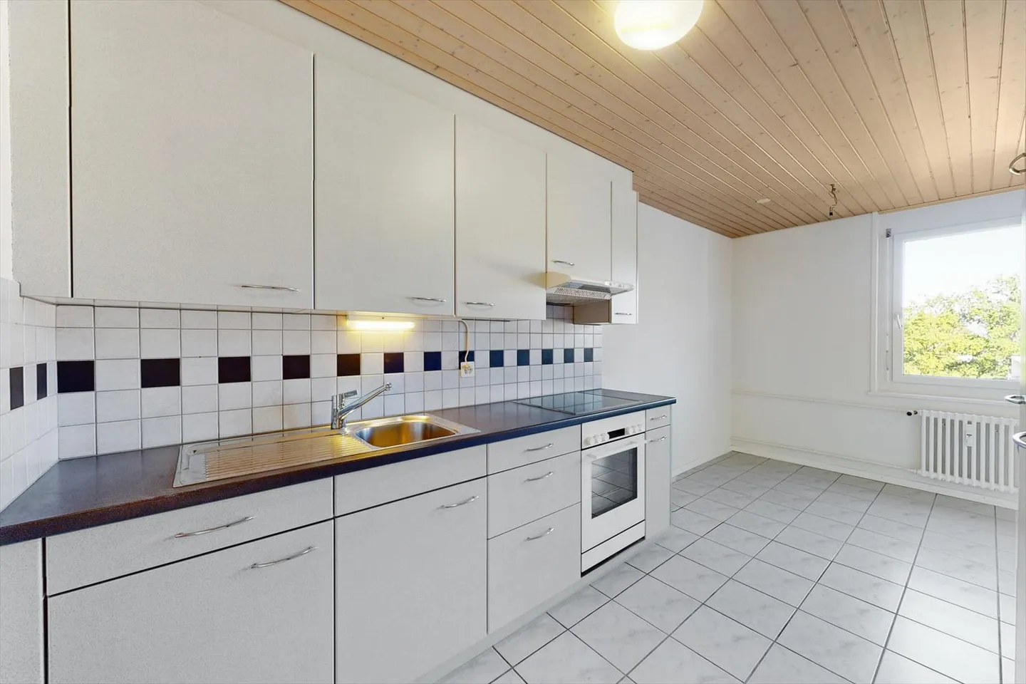 Ihr neues Zuhause in Seenähe - Foto 2 von 9