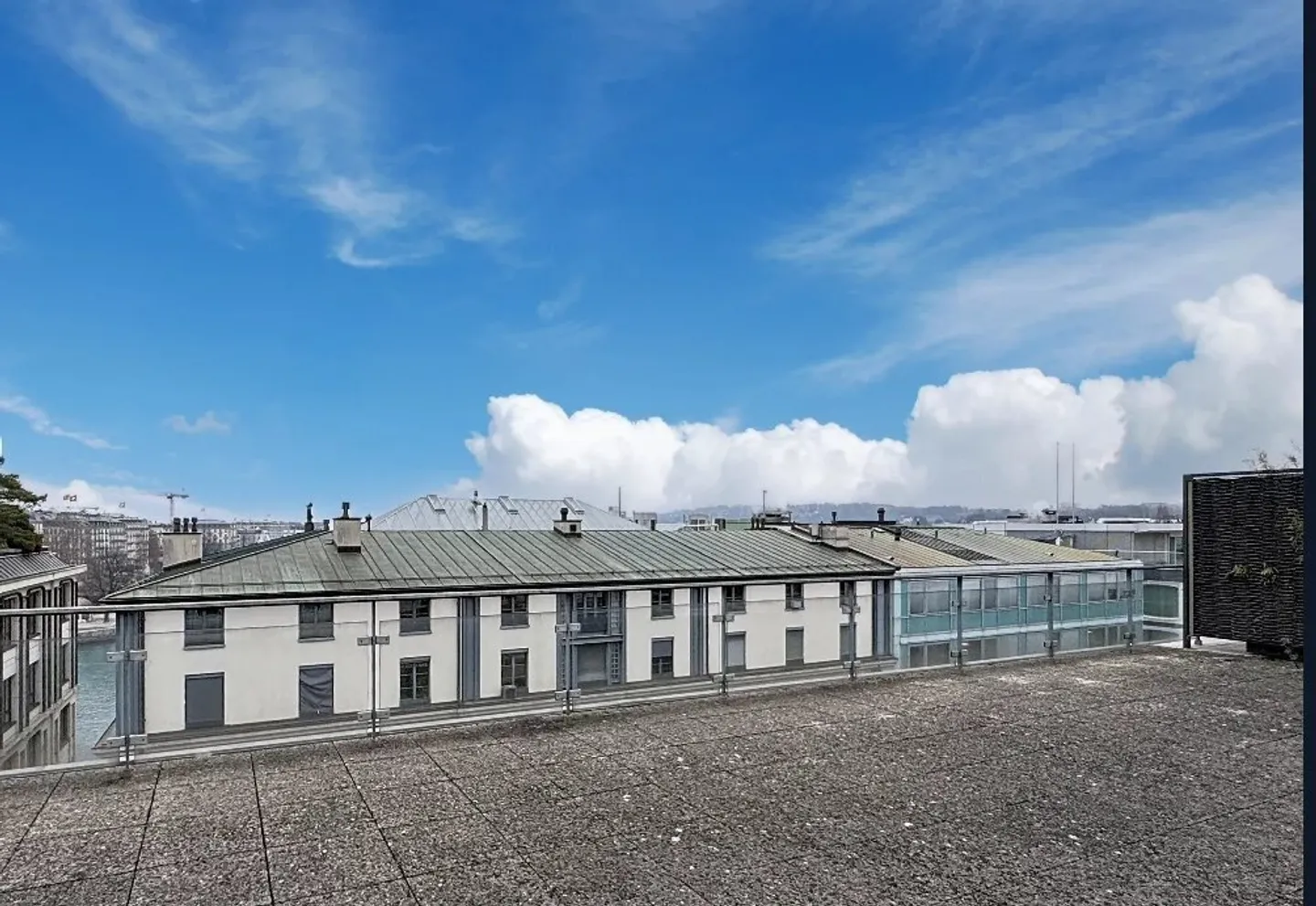 Büros im Herzen von Genf mit Terrasse - Foto 1 von 3