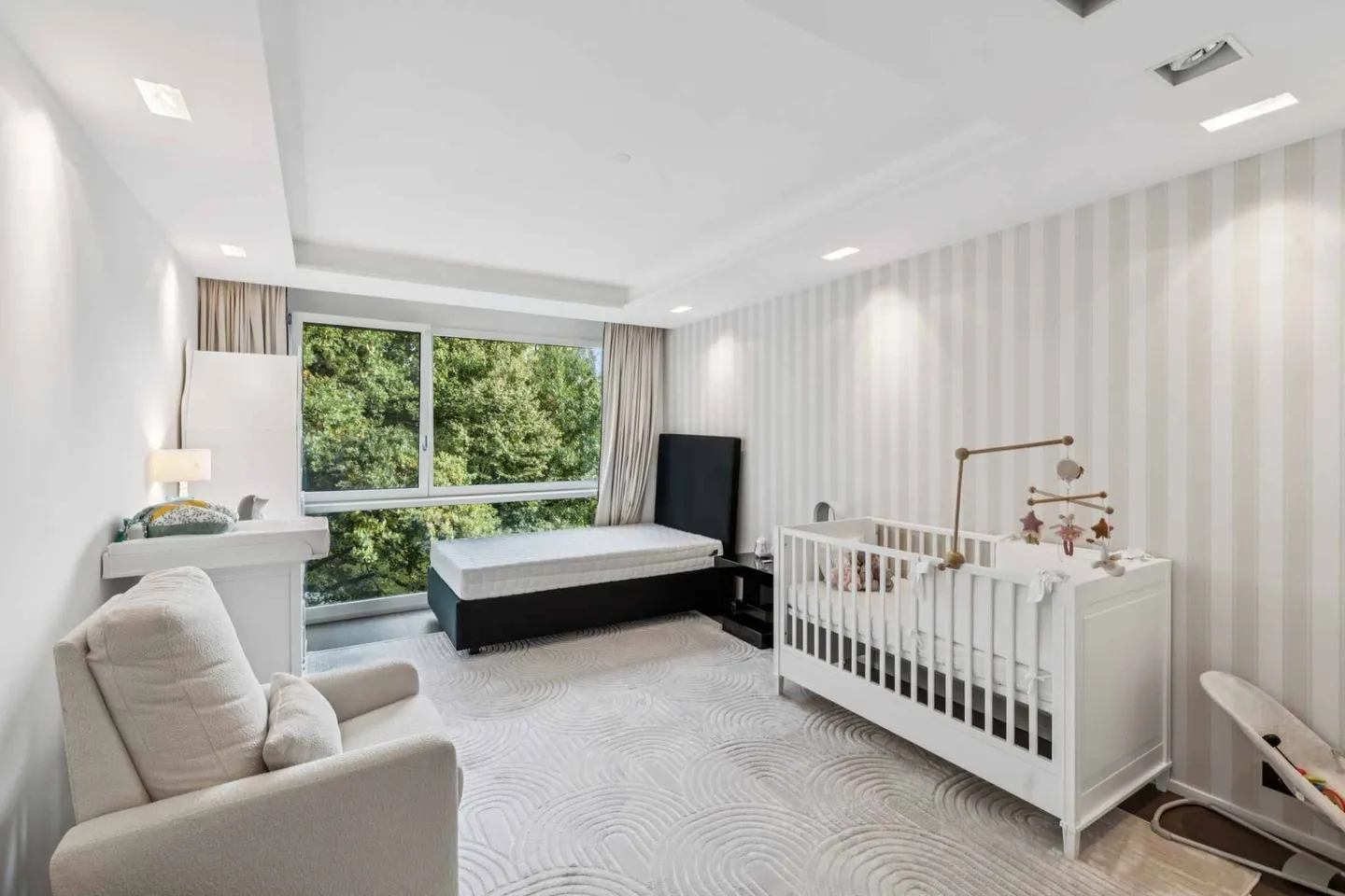 Appartamento in vendita - Foto 8 di 11