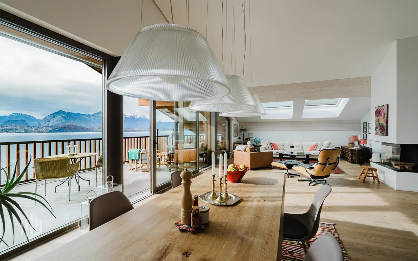 ImmoWyss - Attico esclusivo in 'Lake Spirit' sopra il lago di Thun - Foto 4 di 10