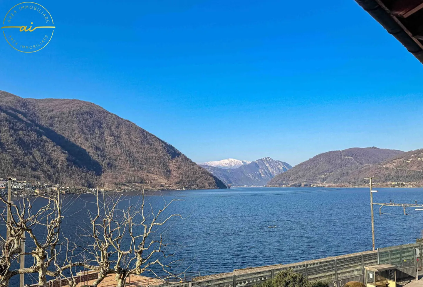Attique fascinant 2.5 pièces avec vue sur le lac à Capolago - Photo 8 sur 9