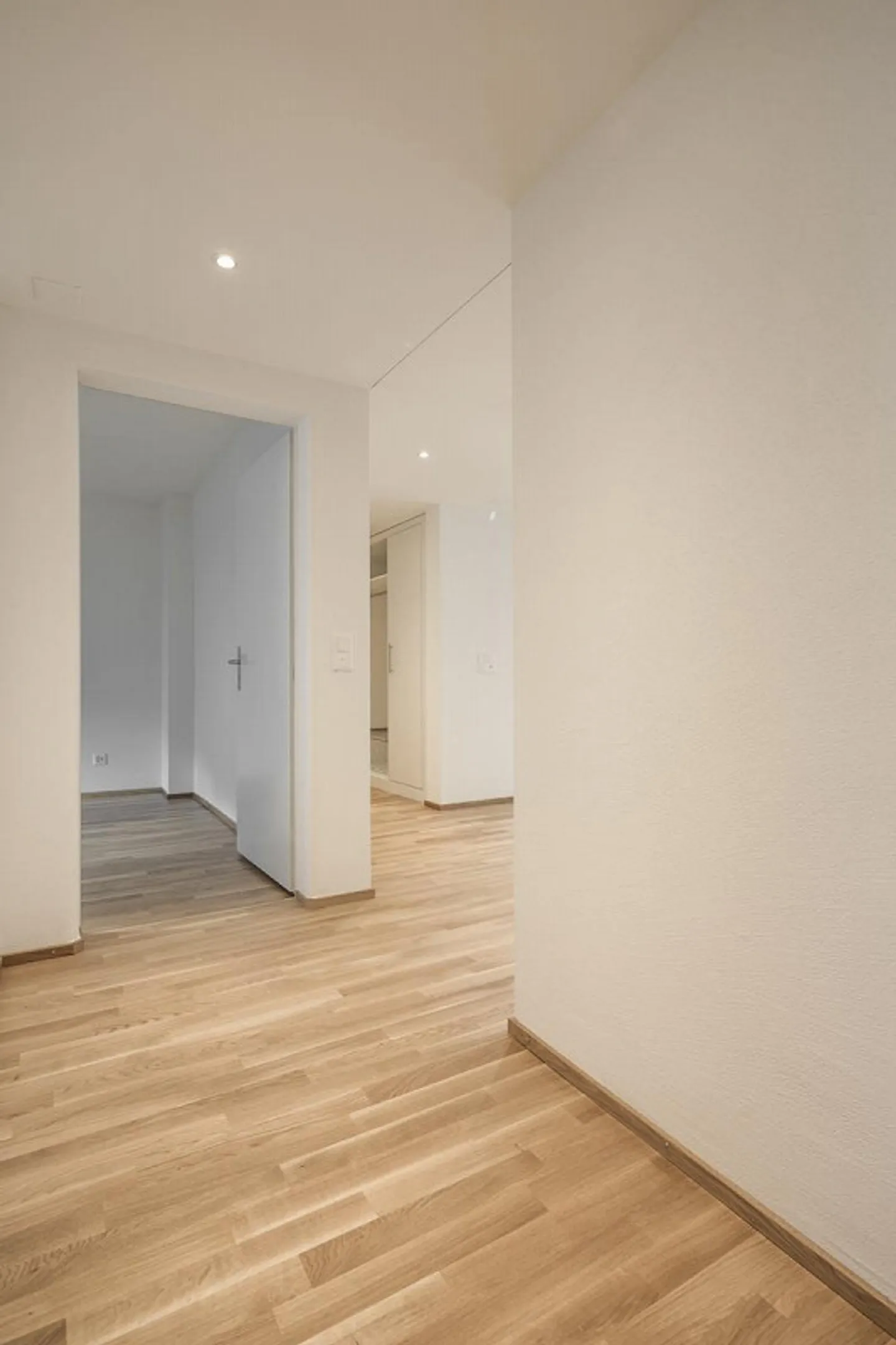 Modern, family-friendly 4.5 room apartment - Photo 7 of 13