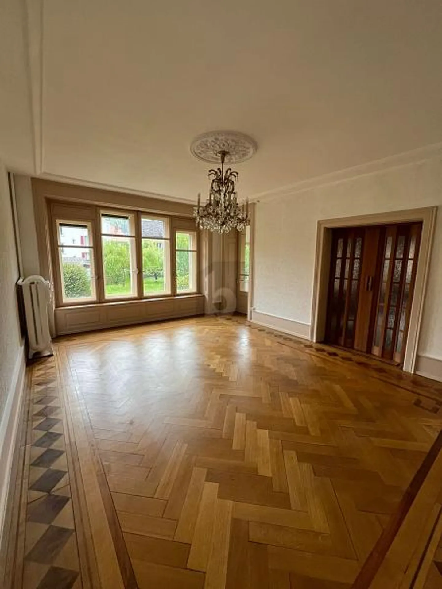 CHARMING AND QUIET - Photo 4 of 6