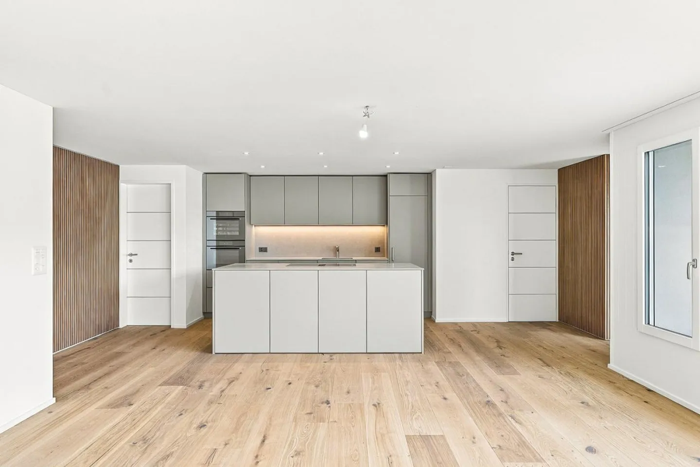 Exclusive, newly created 3½-room penthouse apartment in Oberägeri - Photo 9 of 20