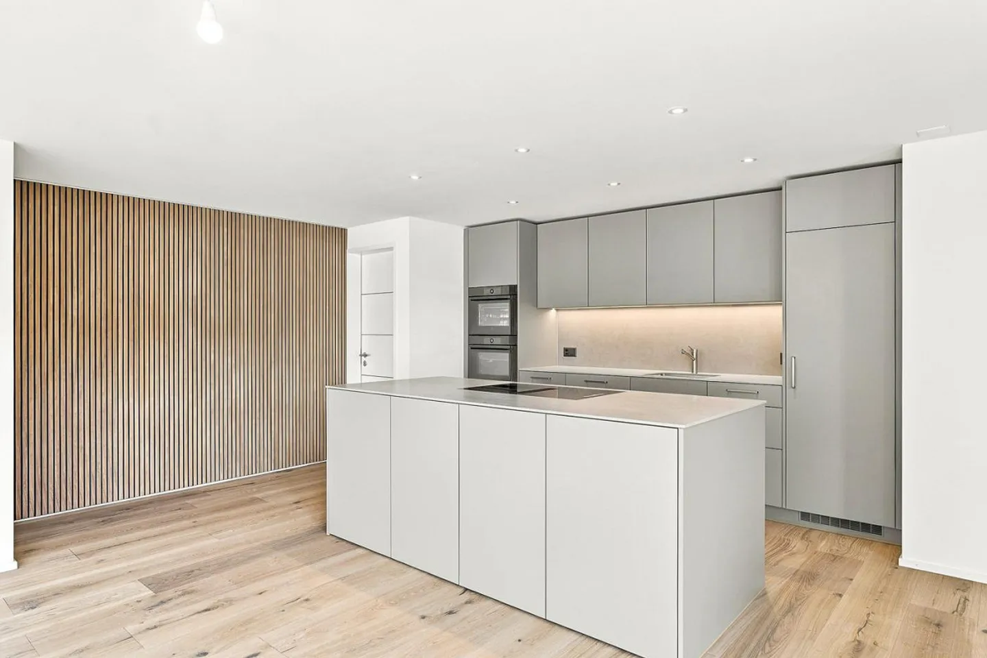 Exclusive, newly created 3½-room penthouse apartment in Oberägeri - Photo 10 of 20