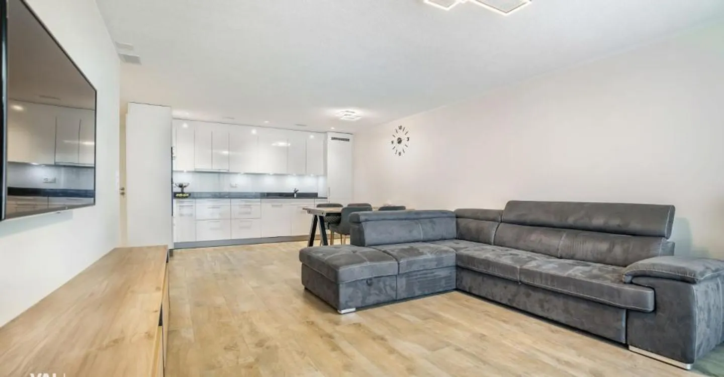 Modernes Apartment mit Privatgarten - Foto 4 von 12