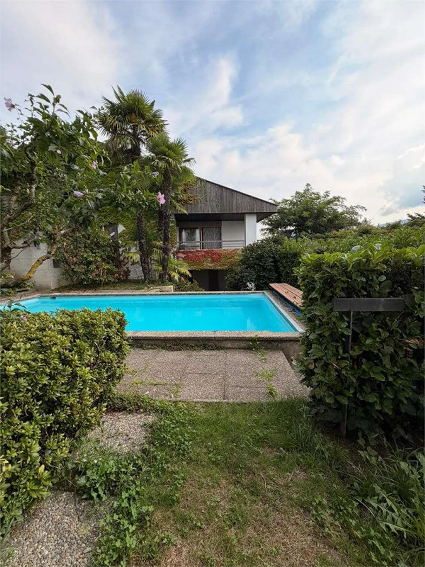 Wohnung mit Pool in Agra - Foto 3 von 13