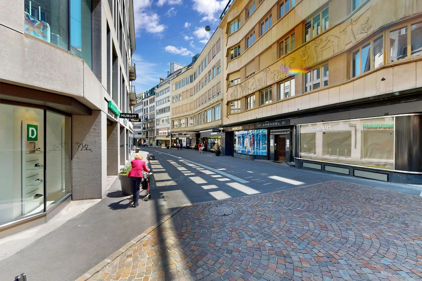Modern Loft Apartment in the Heart of Lucerne's Old Town - Photo 1 of 5
