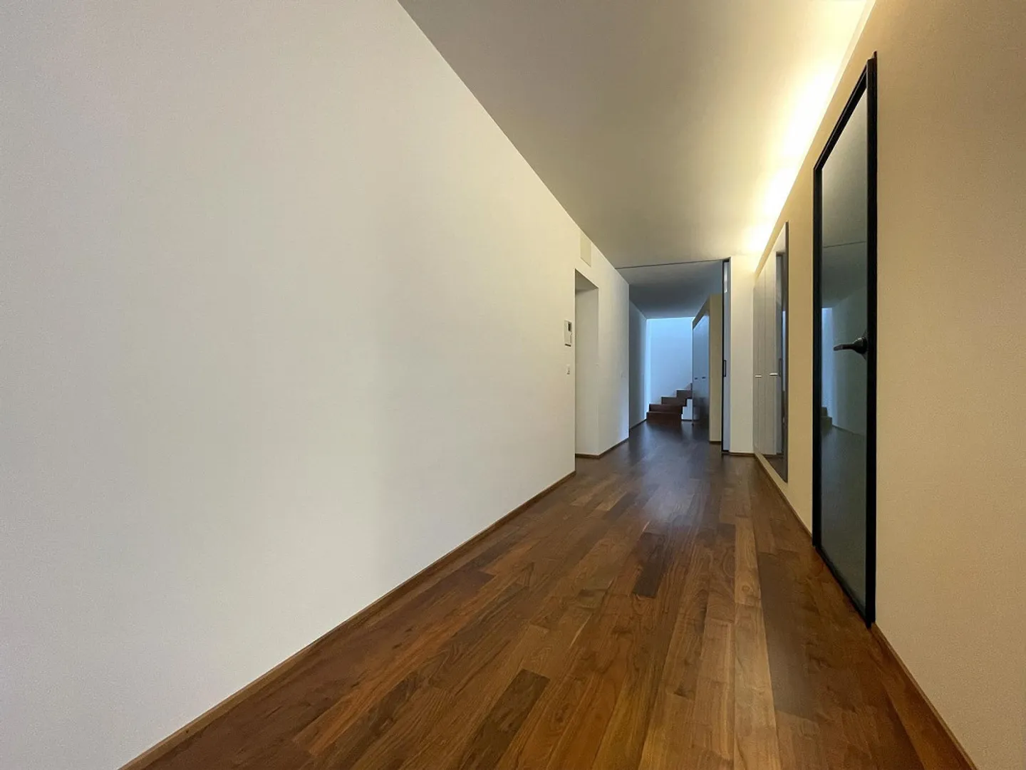 Modern Loft Apartment in the Heart of Lucerne's Old Town - Photo 5 of 5