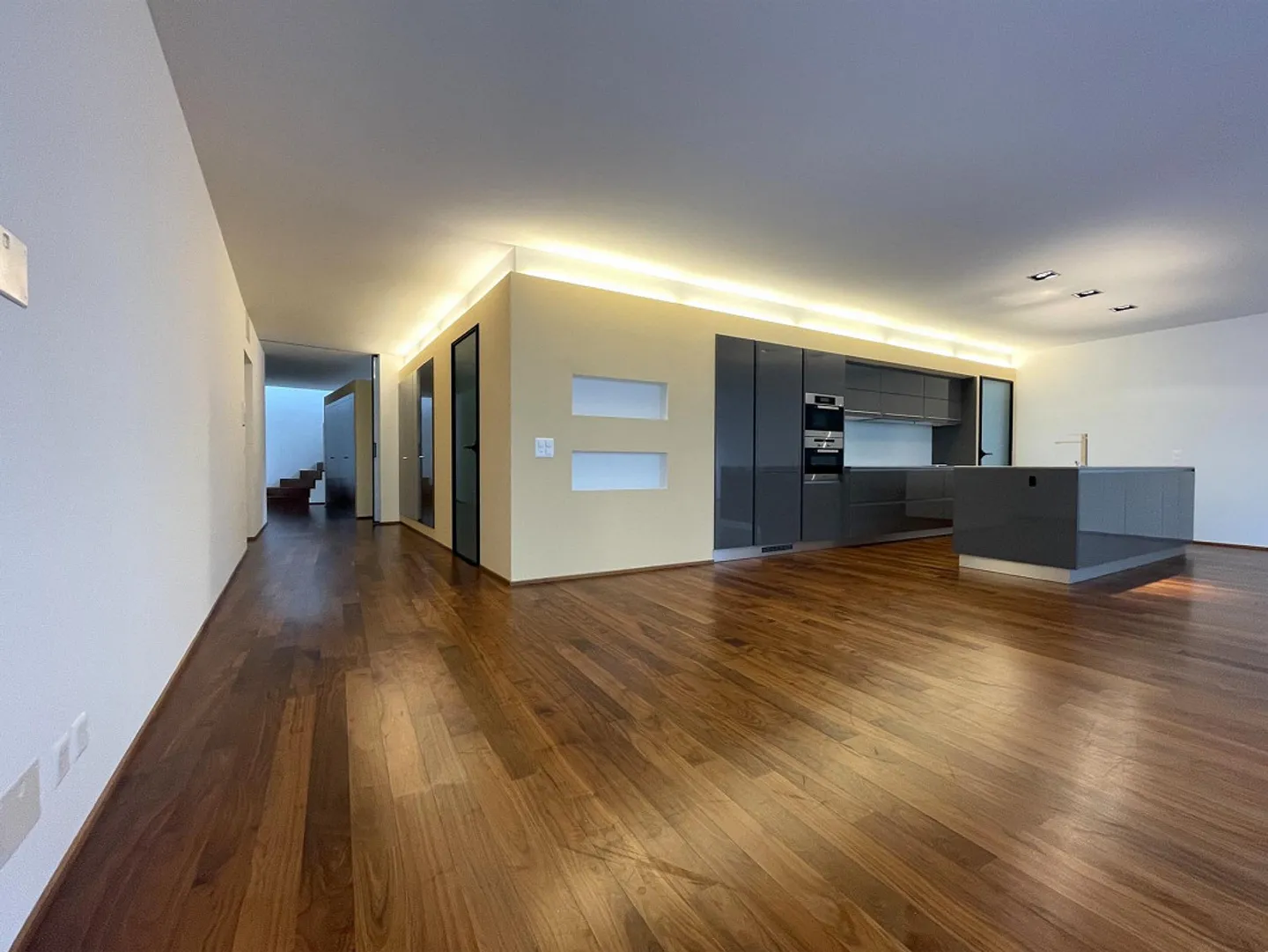 Modern Loft Apartment in the Heart of Lucerne's Old Town - Photo 2 of 5