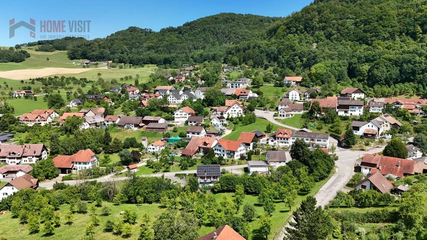 Leben, wo andere träumen – 5.5-Zi.-Wohnung mit Pferdestall & Weide - Foto 19 von 19