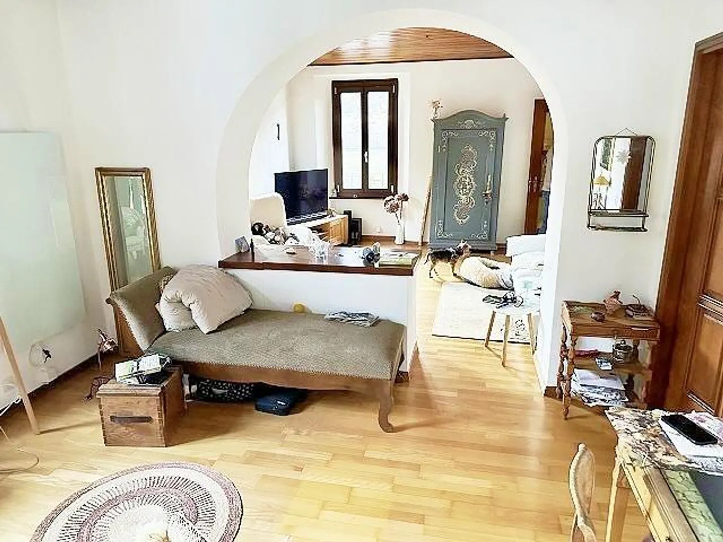 Appartement sous les combles de 3 1/2 pièces dans un emplacement très calme et ensoleillé avec vue - Photo 5 sur 23