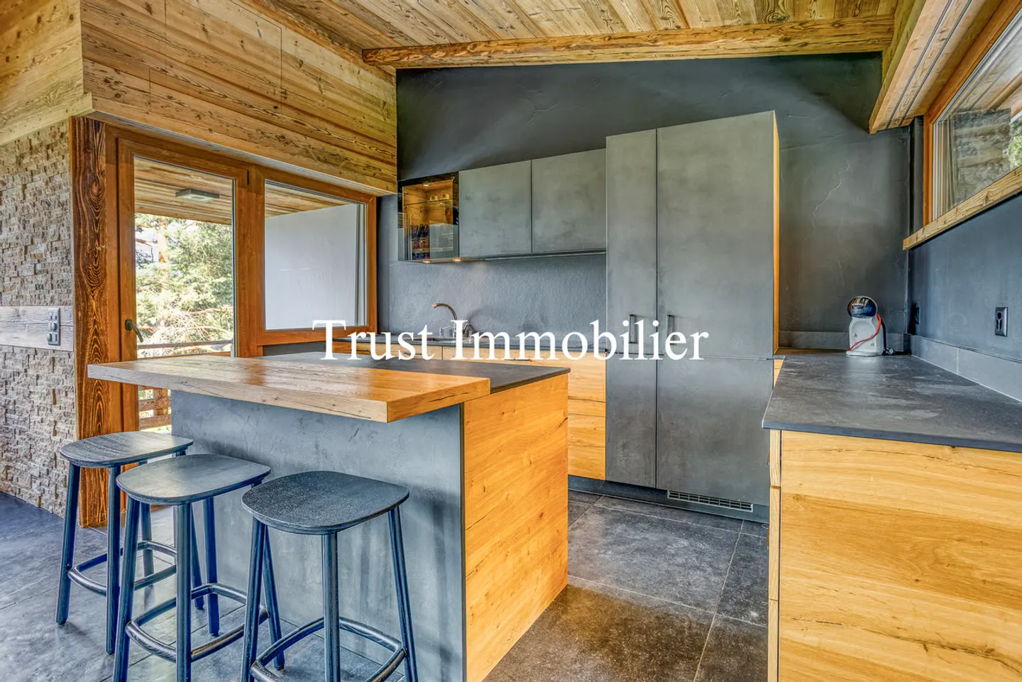 6028. Chalet de charme Lens-Crans - Foto 7 von 13