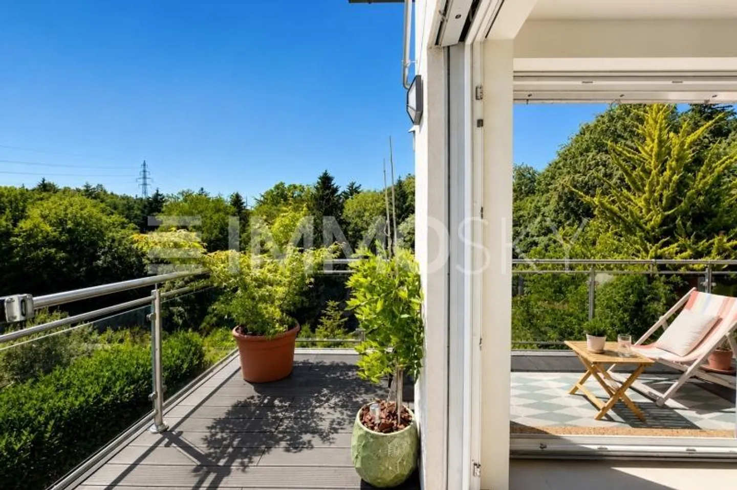 Lausanne : 4.5 pièces avec grand balcon et vue sur la forêt - Photo 1 of 5