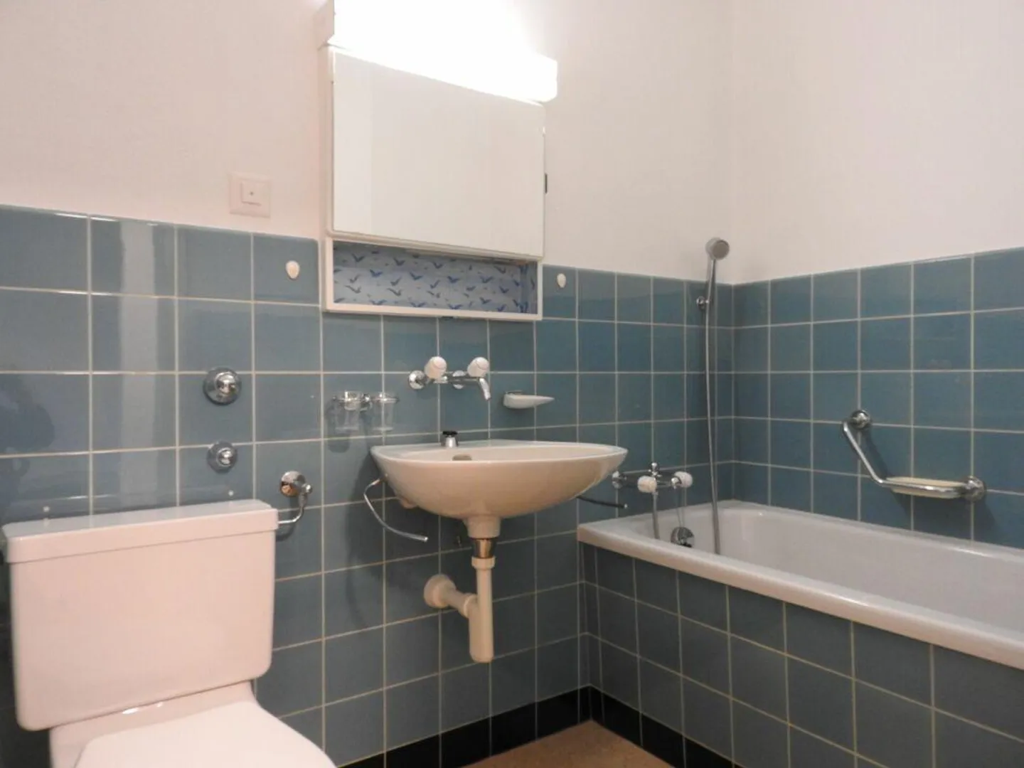 Tolle 2.5-Zimmer-Wohnung in Lyss - Foto 2 von 5