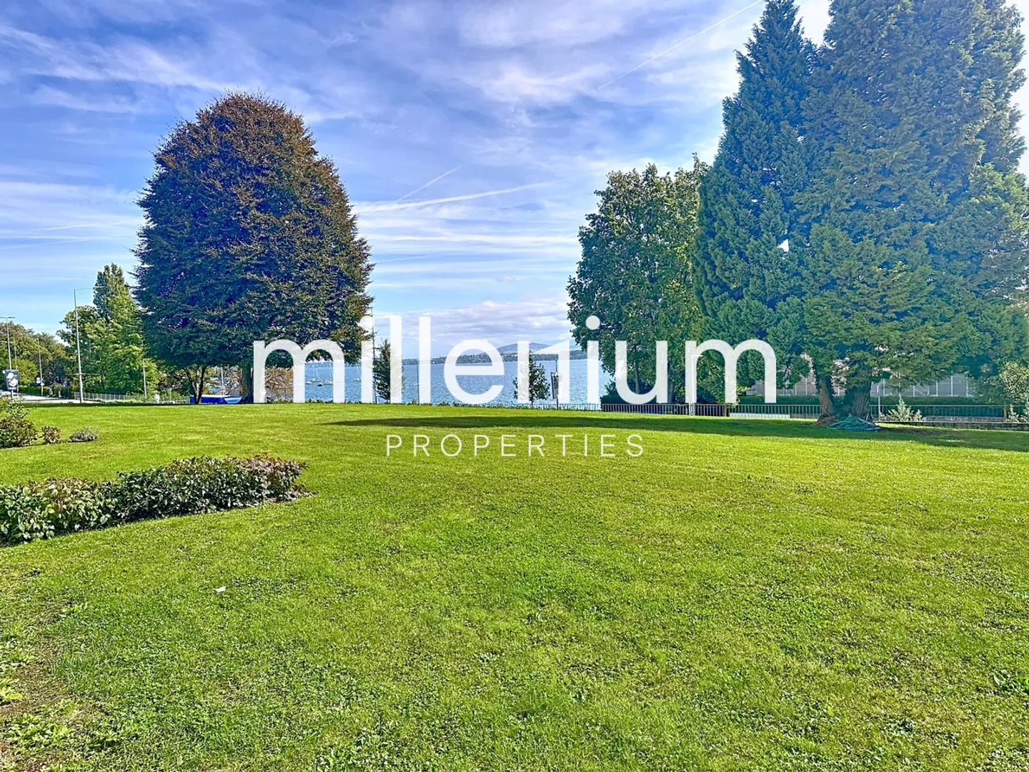 Appartamento di lusso al piano giardino con vista libera sul lago - Foto 9 di 10