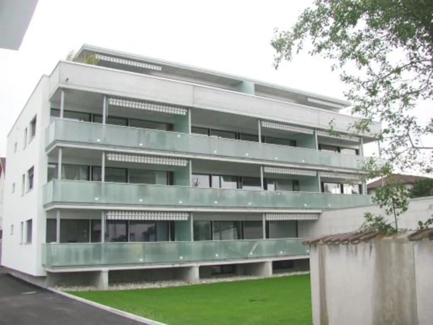 Appartamento attraente con parquet in legno massello e grande balcone - Foto 1 di 6