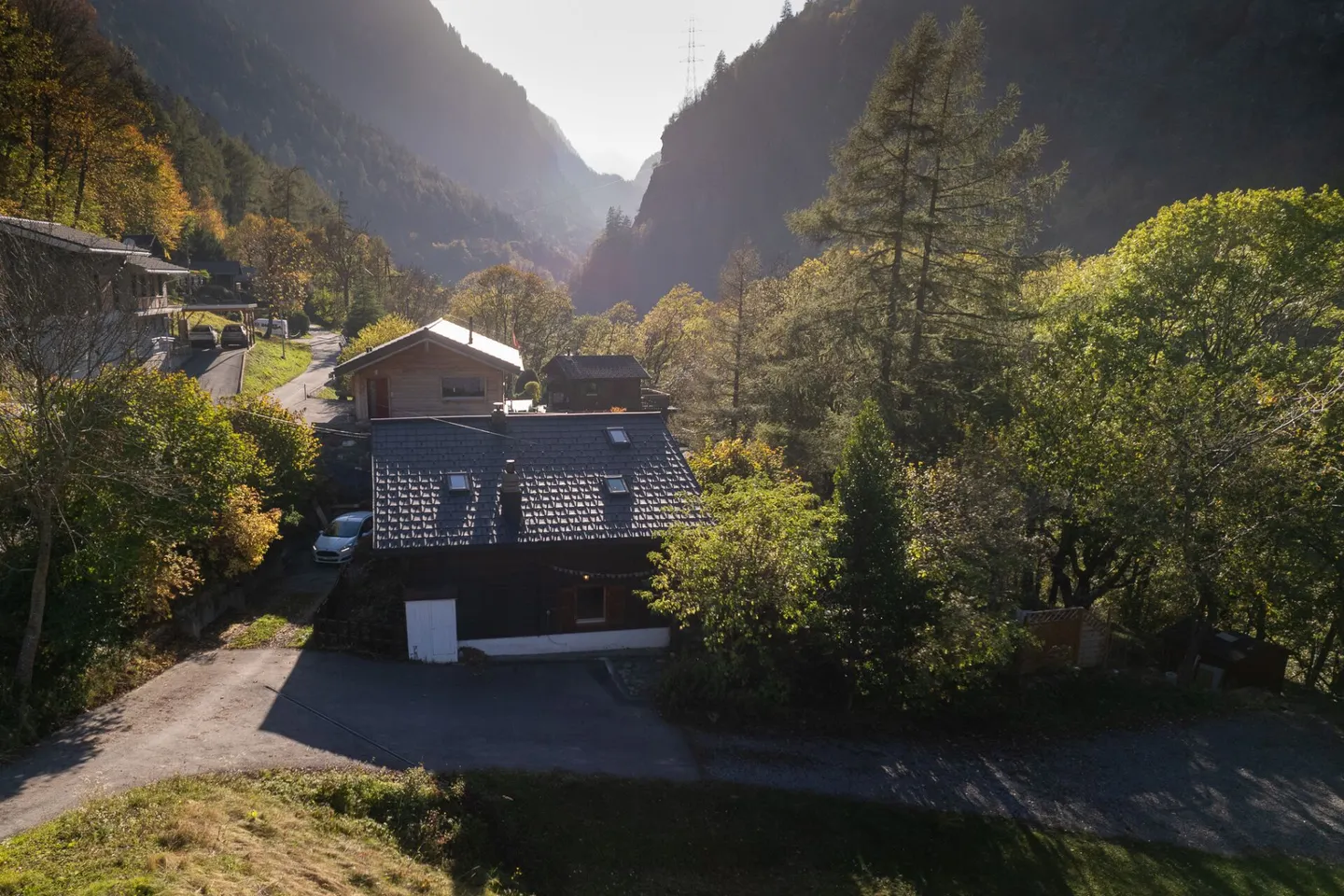 Magnifico chalet di 4.5 stanze a Gueuroz - Foto 15 di 16
