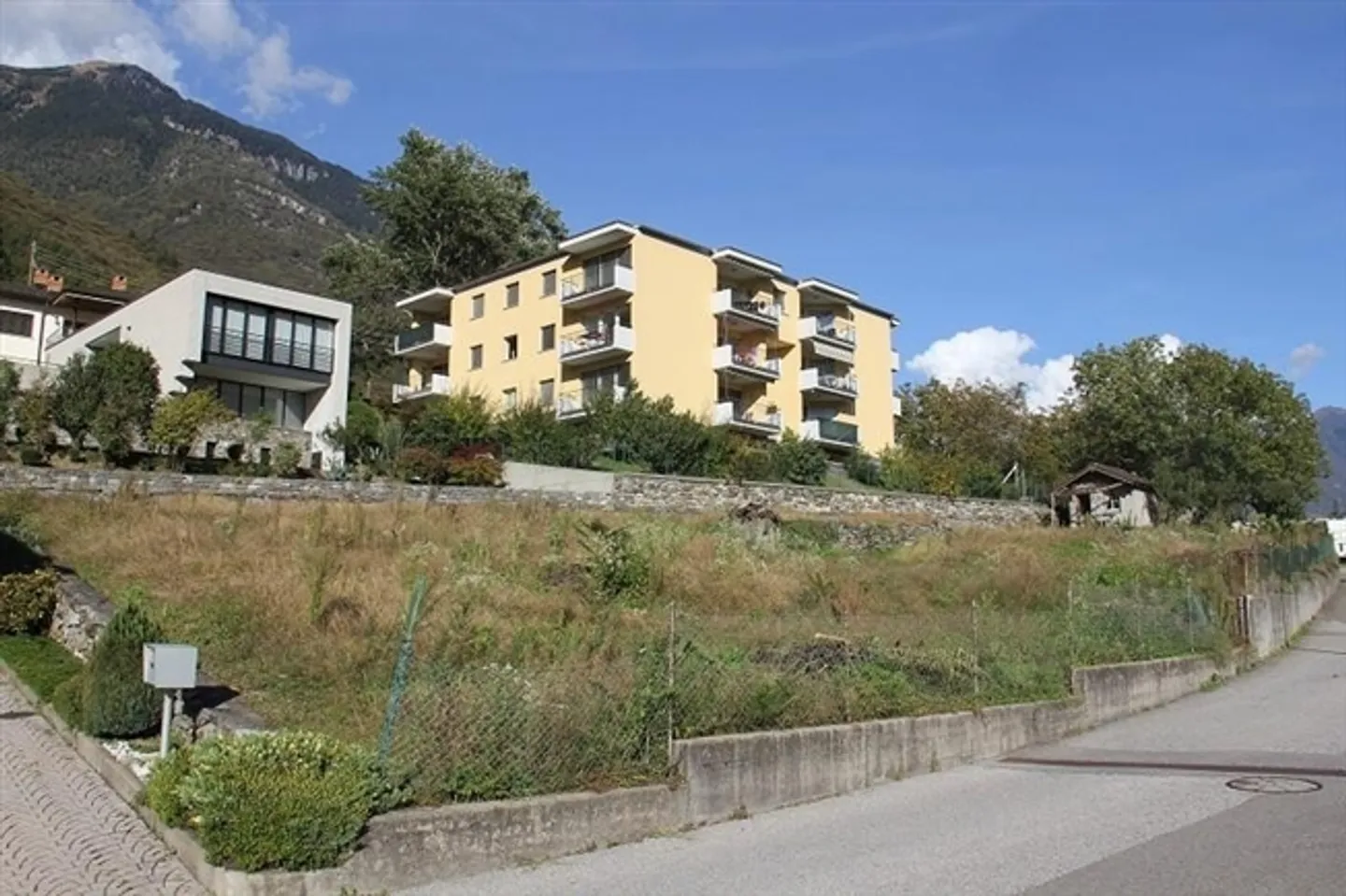 4 1/2-Zi-Neubau-Gartenwohnung in 3-Fam-Haus. Projekt einer 4 1/2-Zimmer-Erdgeschosswohnung - Foto 3 von 17