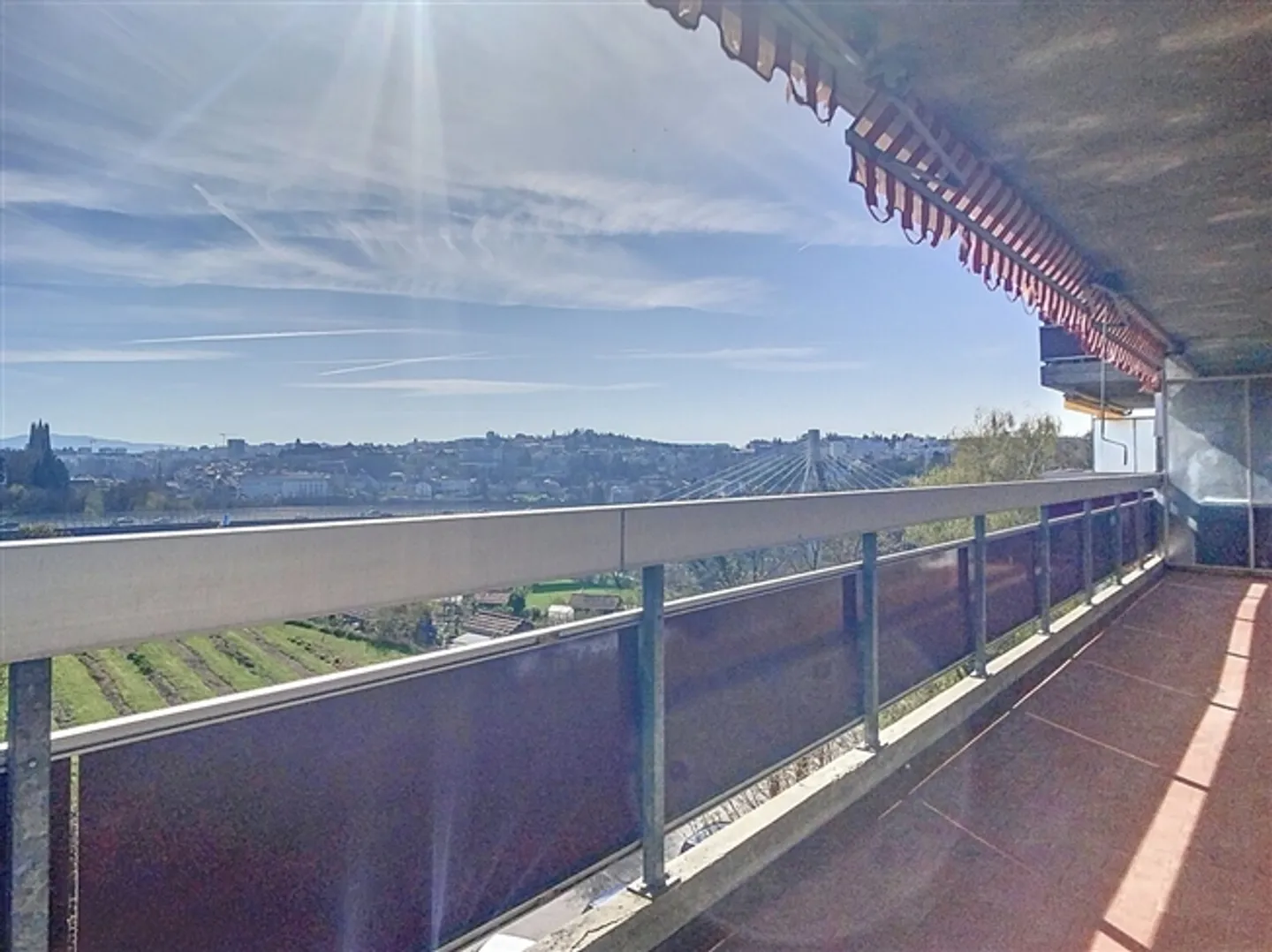 Appartement rénové de 3,5 pièces - Photo 6 sur 9