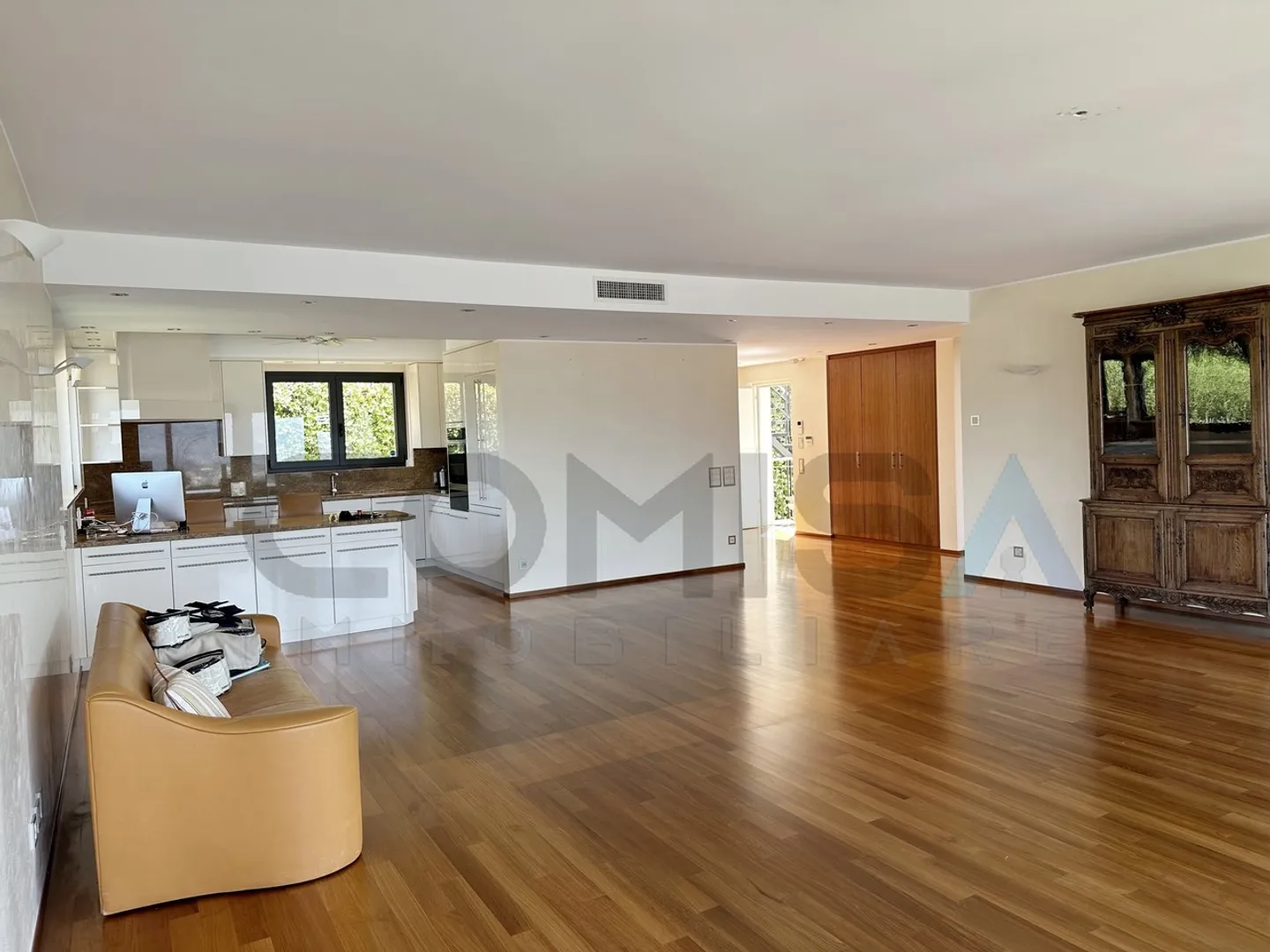 Luxus-Penthouse mit Seeblick - Foto 3 von 4