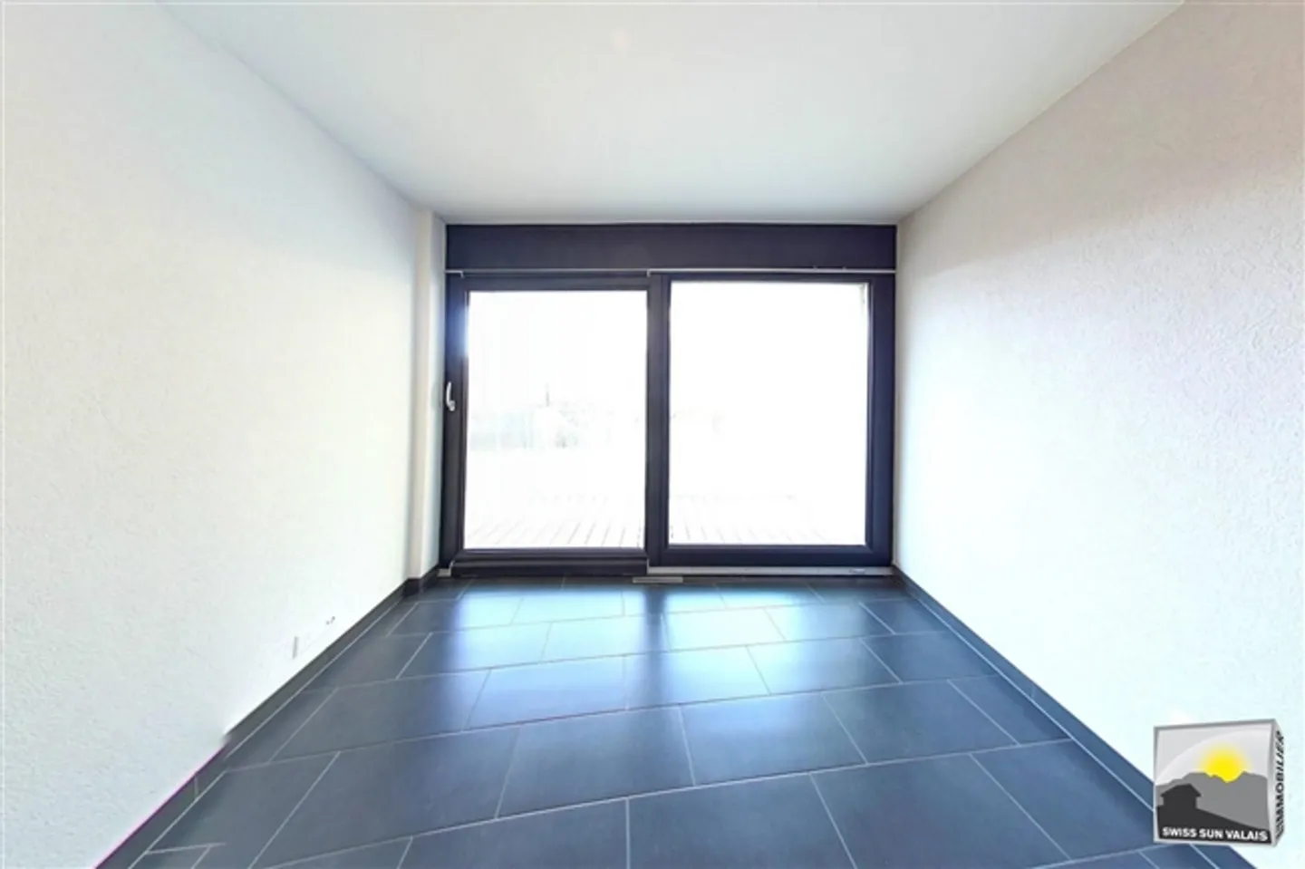 «Saillon. Sono "LA MIA LUNA DI MIELE" appartamento attraversante al piano terra con prato 3.5 locali di 115 m2 - Foto 6 di 20