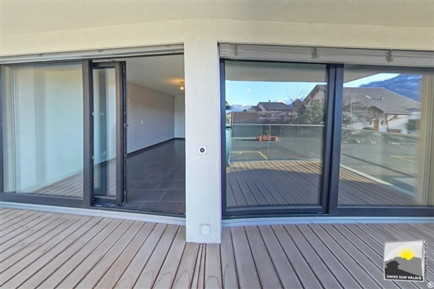 «Saillon. Sono "LA MIA LUNA DI MIELE" appartamento attraversante al piano terra con prato 3.5 locali di 115 m2 - Foto 7 di 20