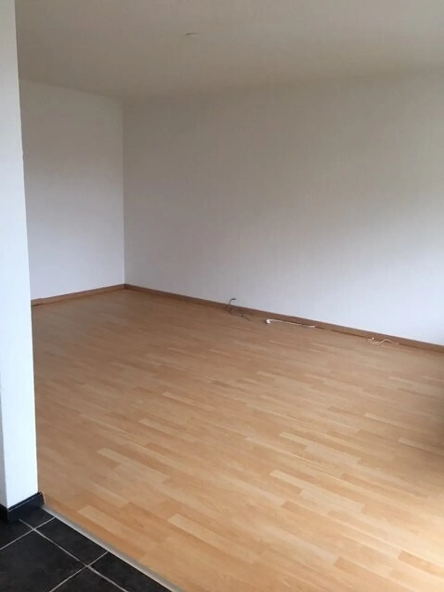 Appartamento luminoso e spazioso di 3,5 stanze nel centro di Uster - Foto 6 di 7